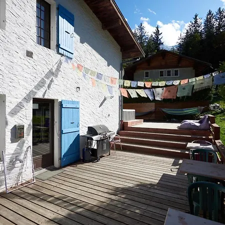 Hostel Chamonix Lodge