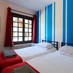 Hostal Chamonix Lodge